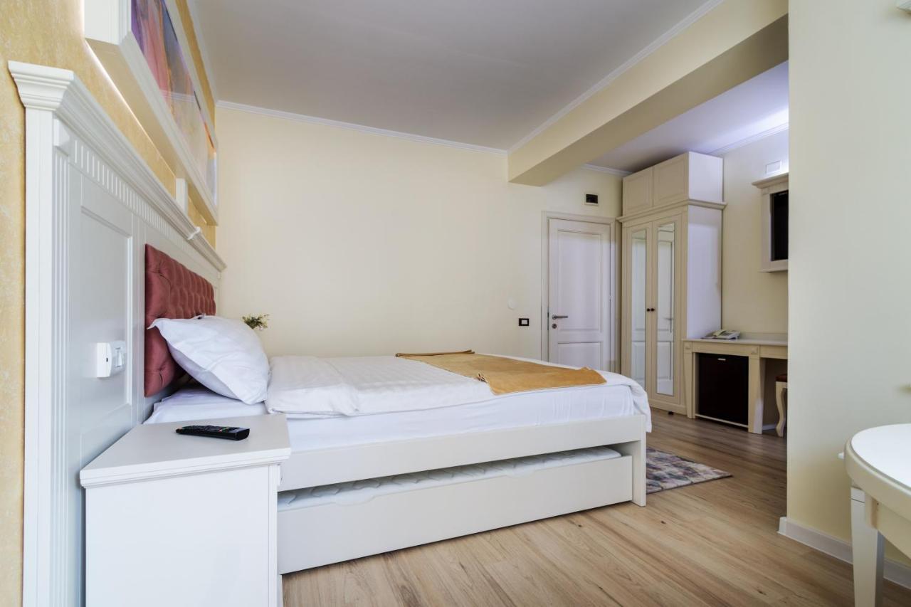 Hotel Central - Băile Olăneşti Exteriér fotografie